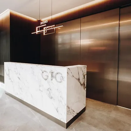 Bluxe Apartment *